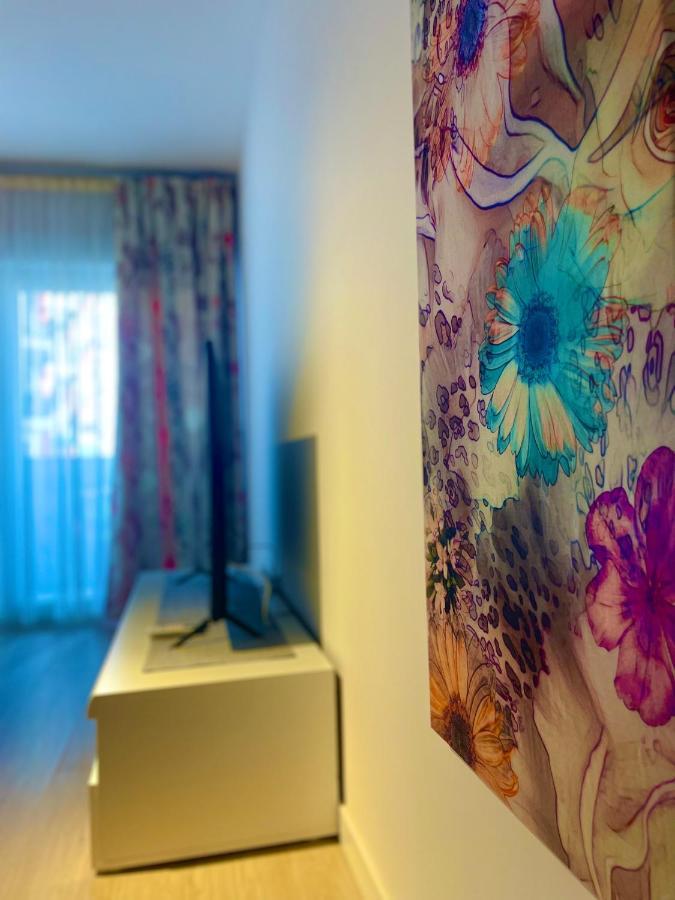 Apartment Iris 5 Minutos De La Playa, Centro De Ciudad كاليبي المظهر الخارجي الصورة